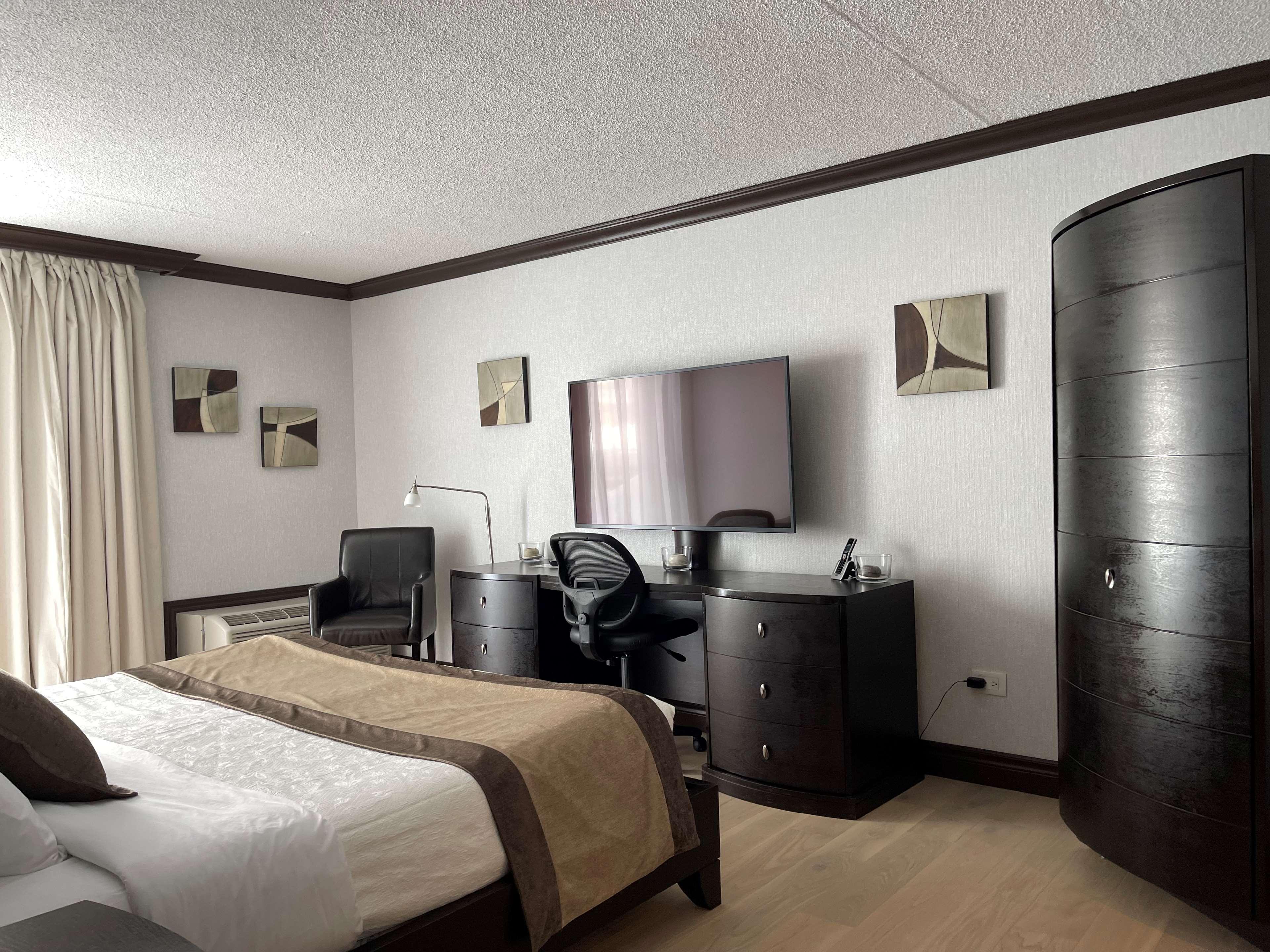 Western Universel Hotel Drummondville