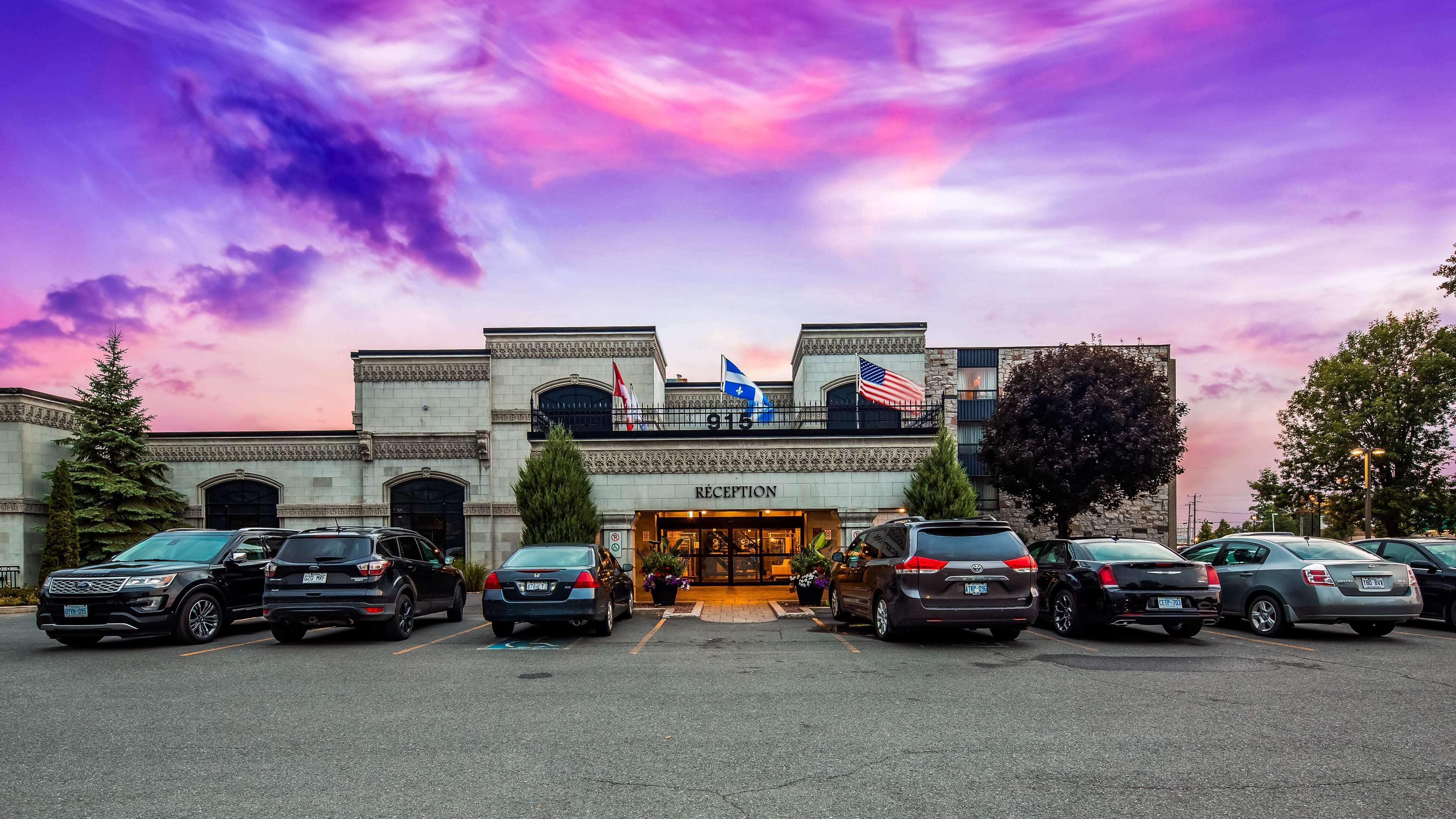Hotel Western Universel