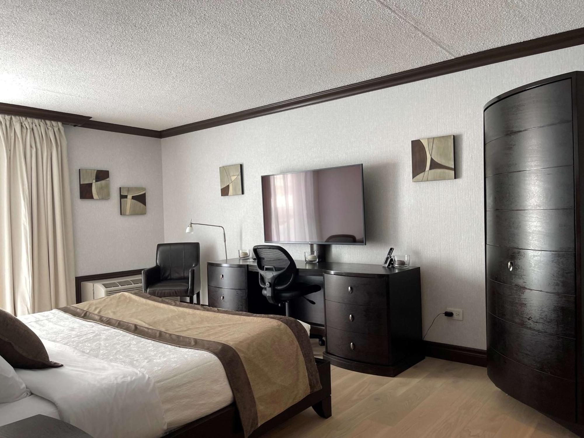 Western Universel Drummondville