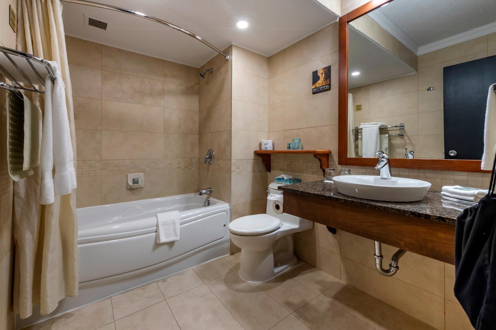 Hotel Western Universel 4*